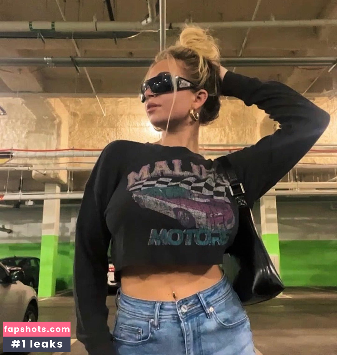 Sophia Armata gallery photo #12