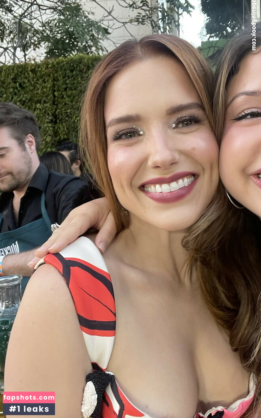Sophia Bush gallery photo #27