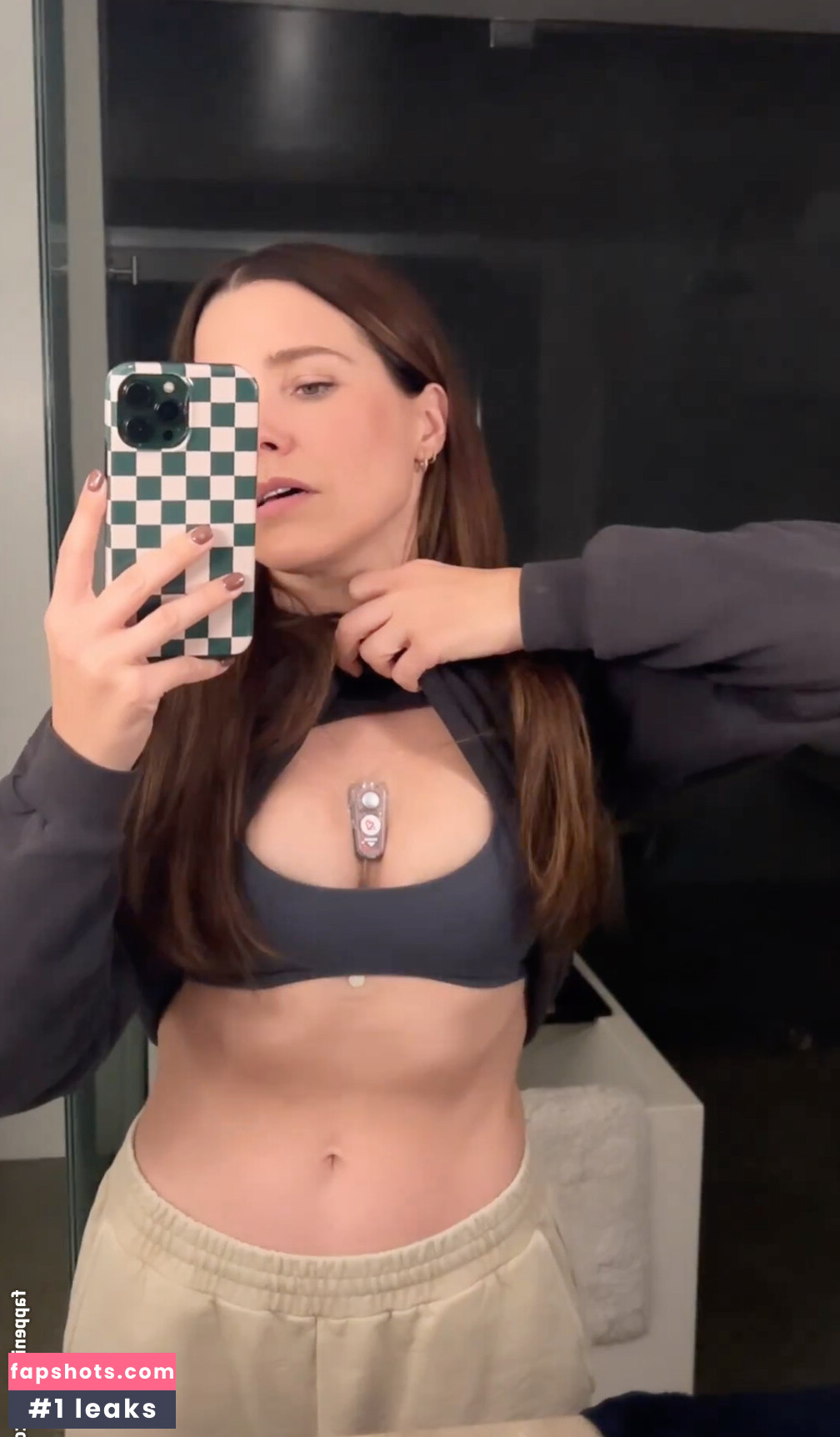 Sophia Bush gallery photo #48