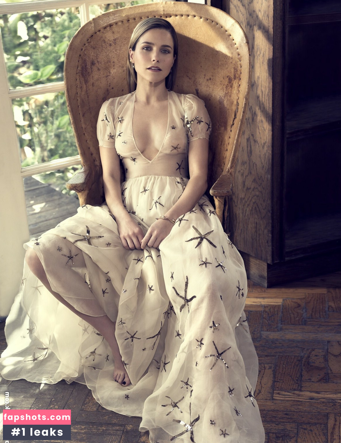 Sophia Bush gallery photo #76