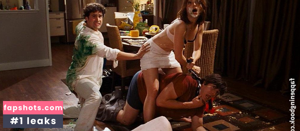 Sophia Bush gallery photo #91