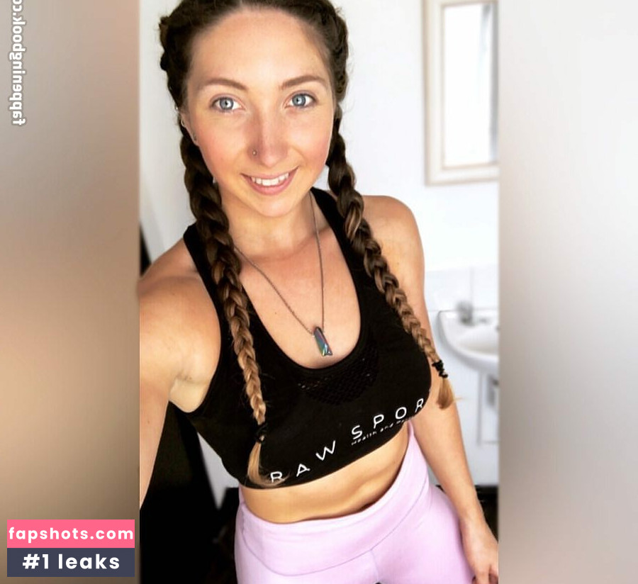 Sophia Ellis gallery photo #8