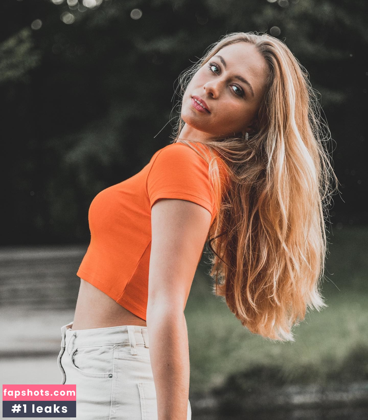 Sophia Flörsch gallery photo #107