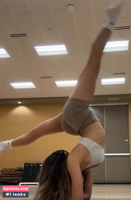 sophia.frutos gallery photo #15