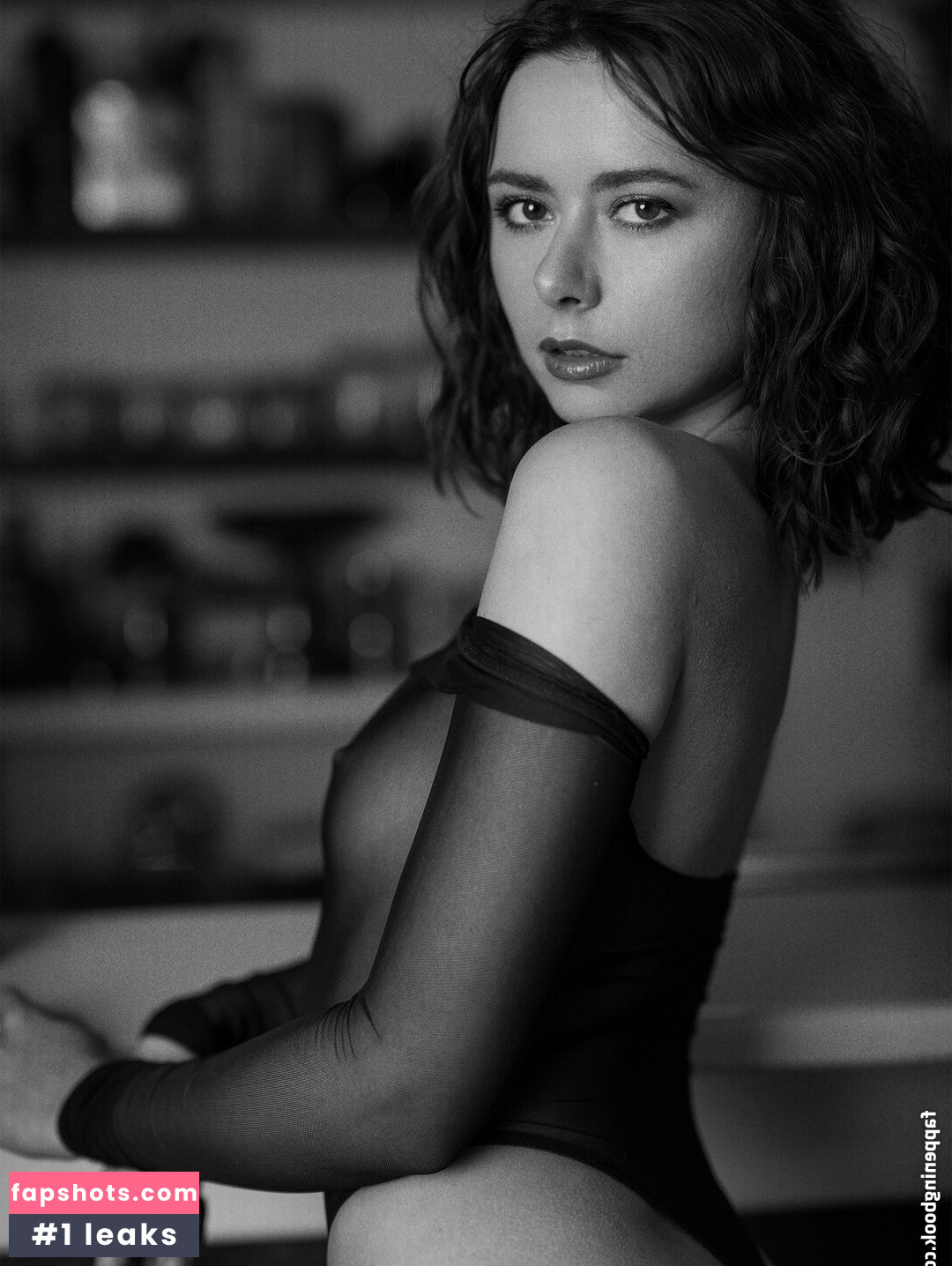 Sophia Gray gallery photo #7