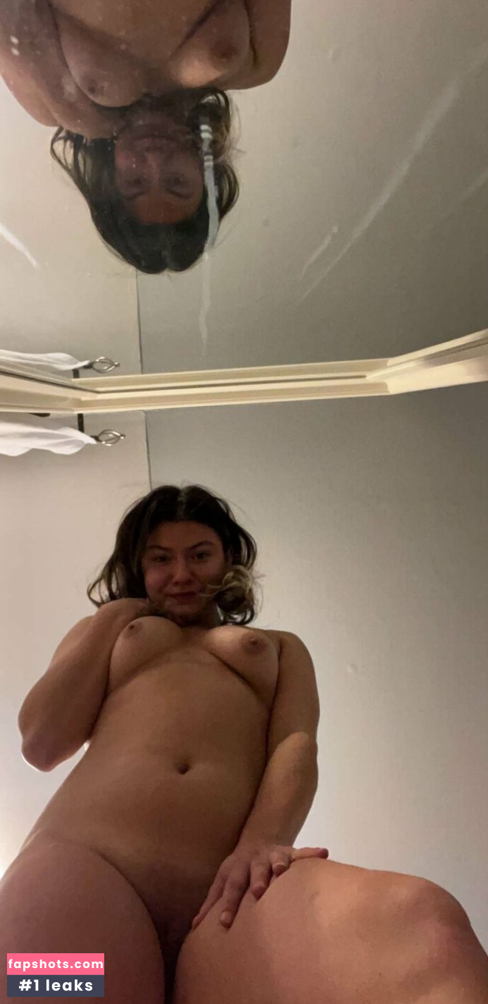 Sophia Johnson gallery photo #10