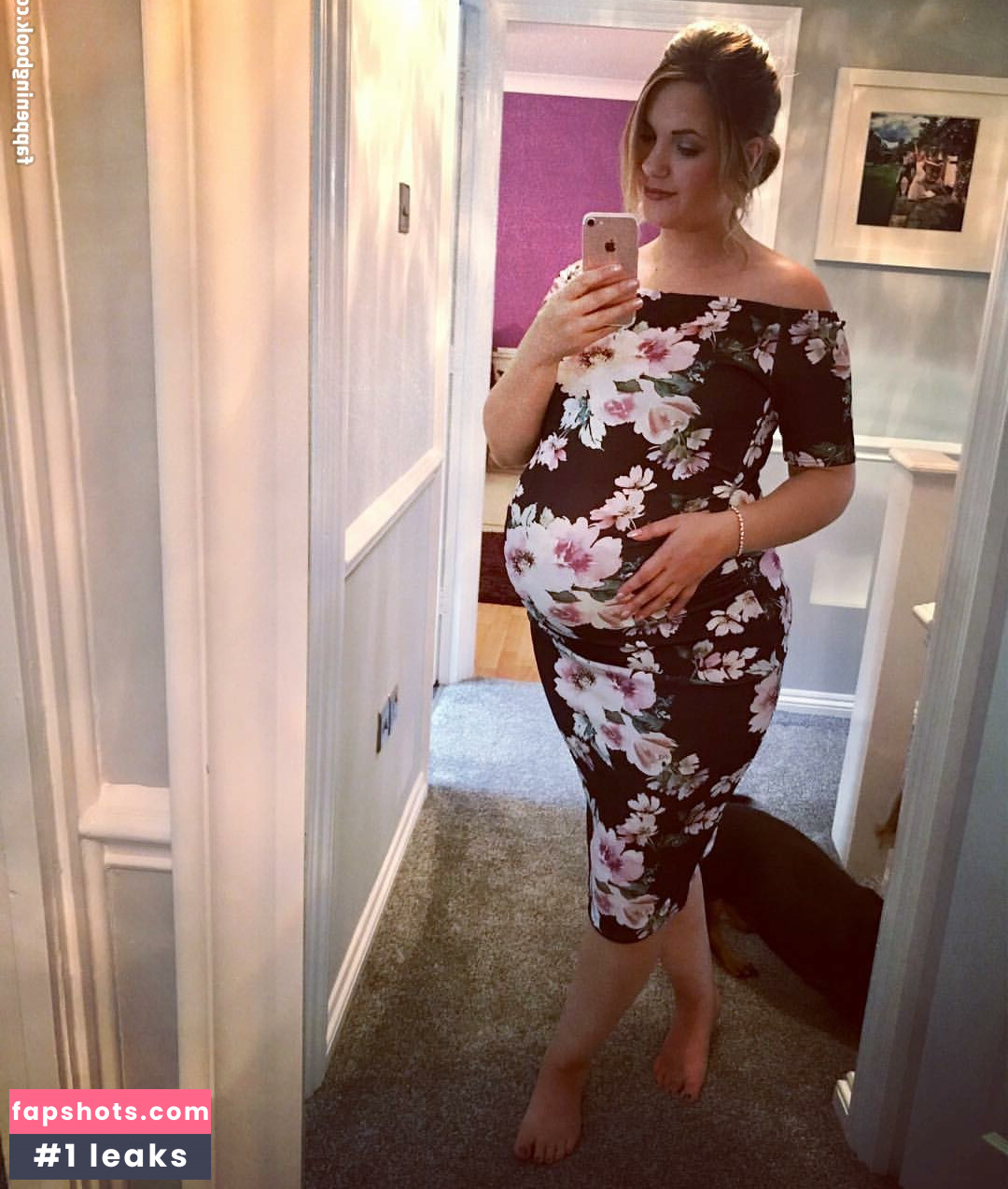 Sophia Knight gallery photo #28