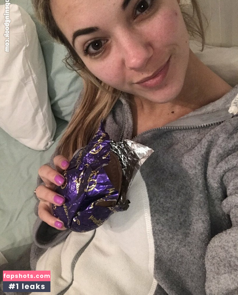 Sophia Knight gallery photo #70