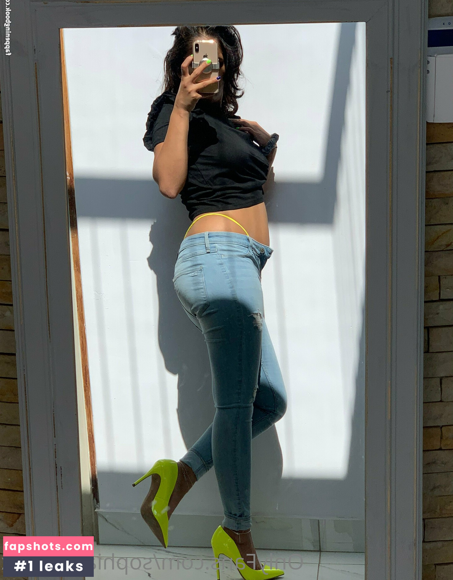 Sophia gallery photo #106