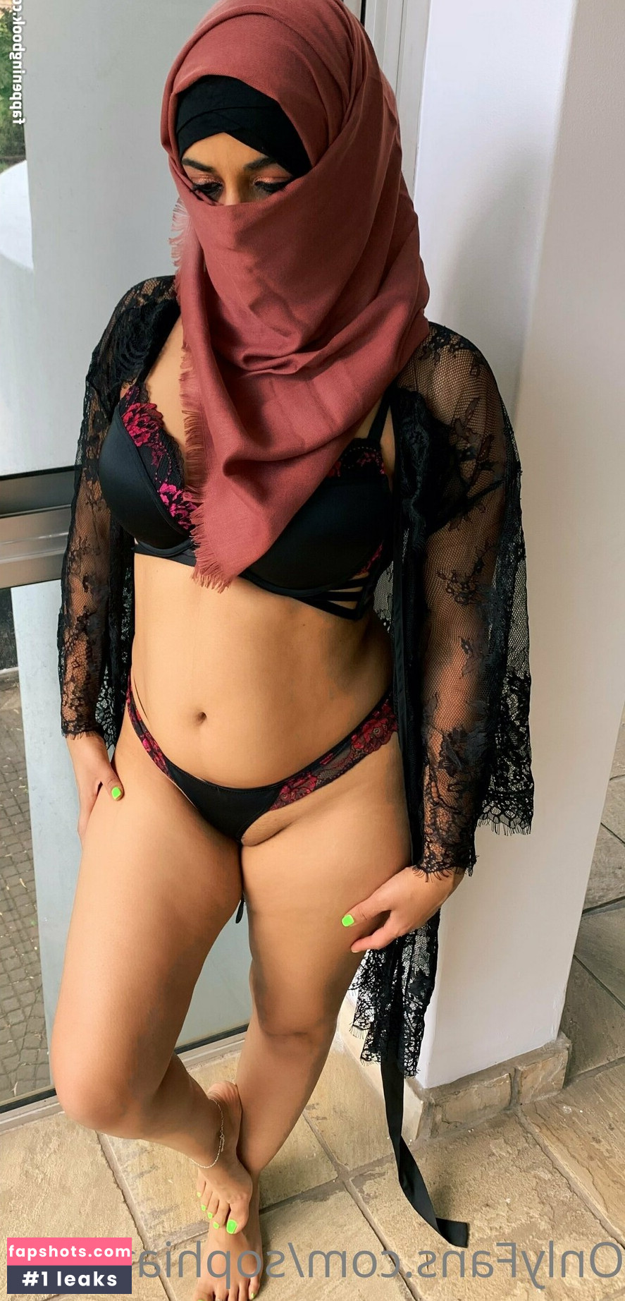 Sophia gallery photo #62