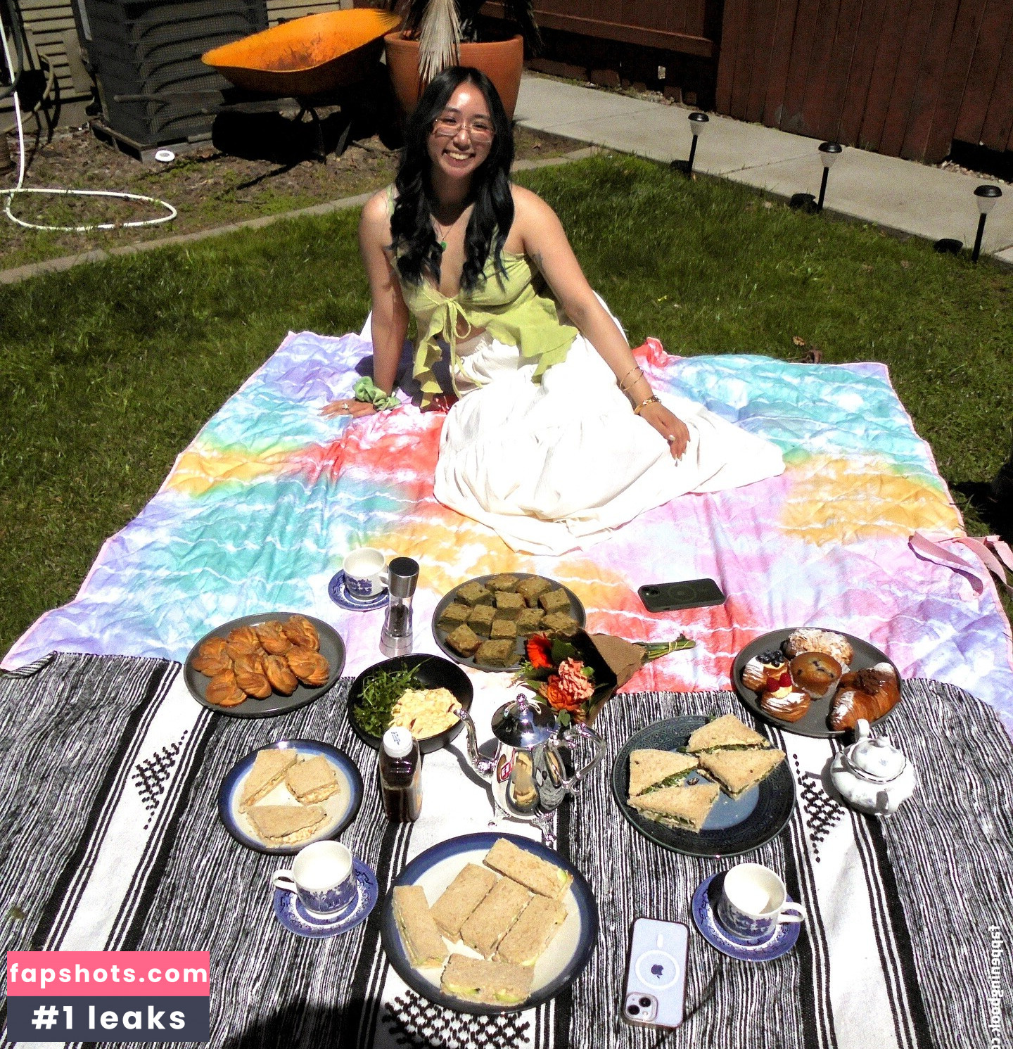 Sophia Phan gallery photo #6