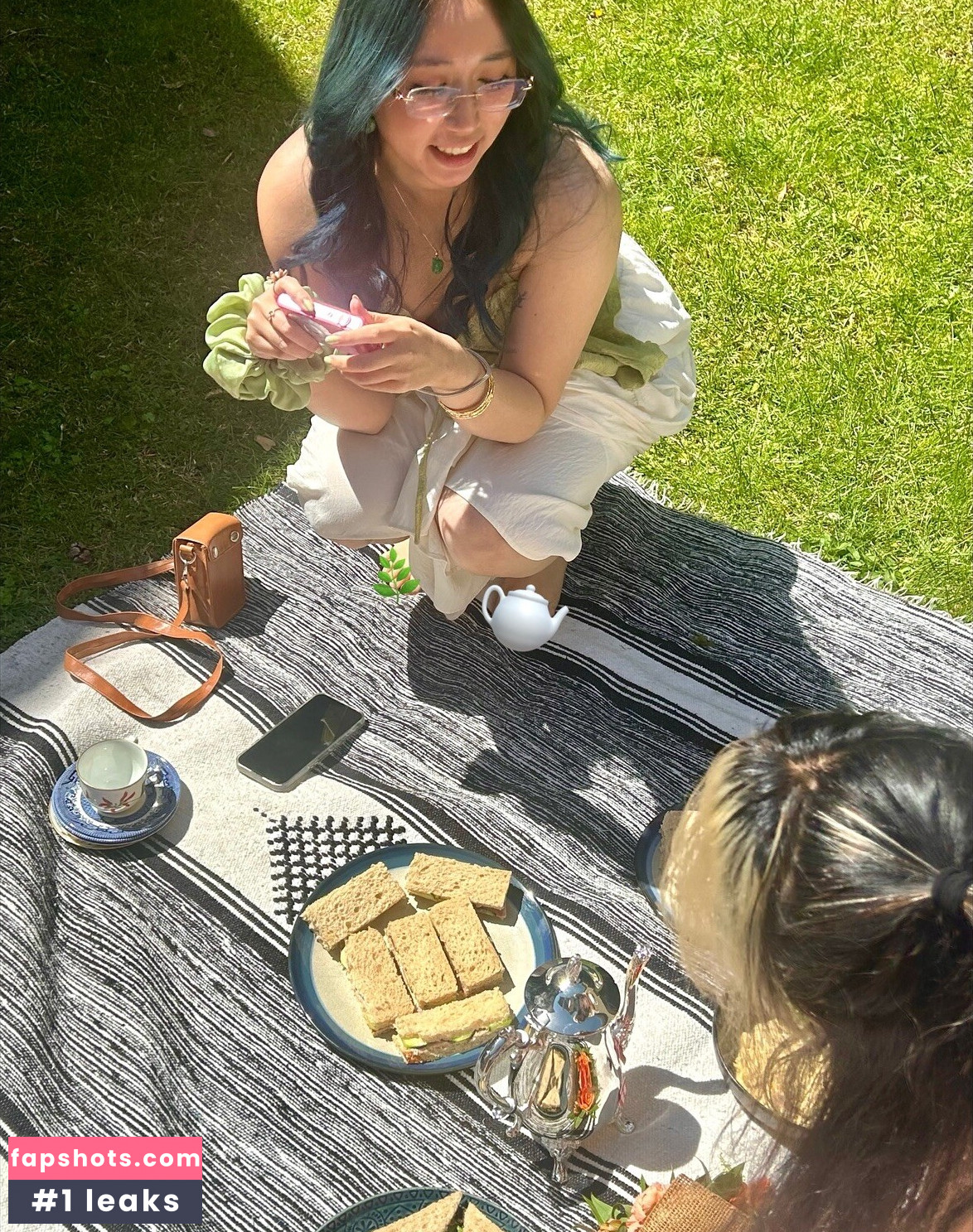 Sophia Phan gallery photo #7