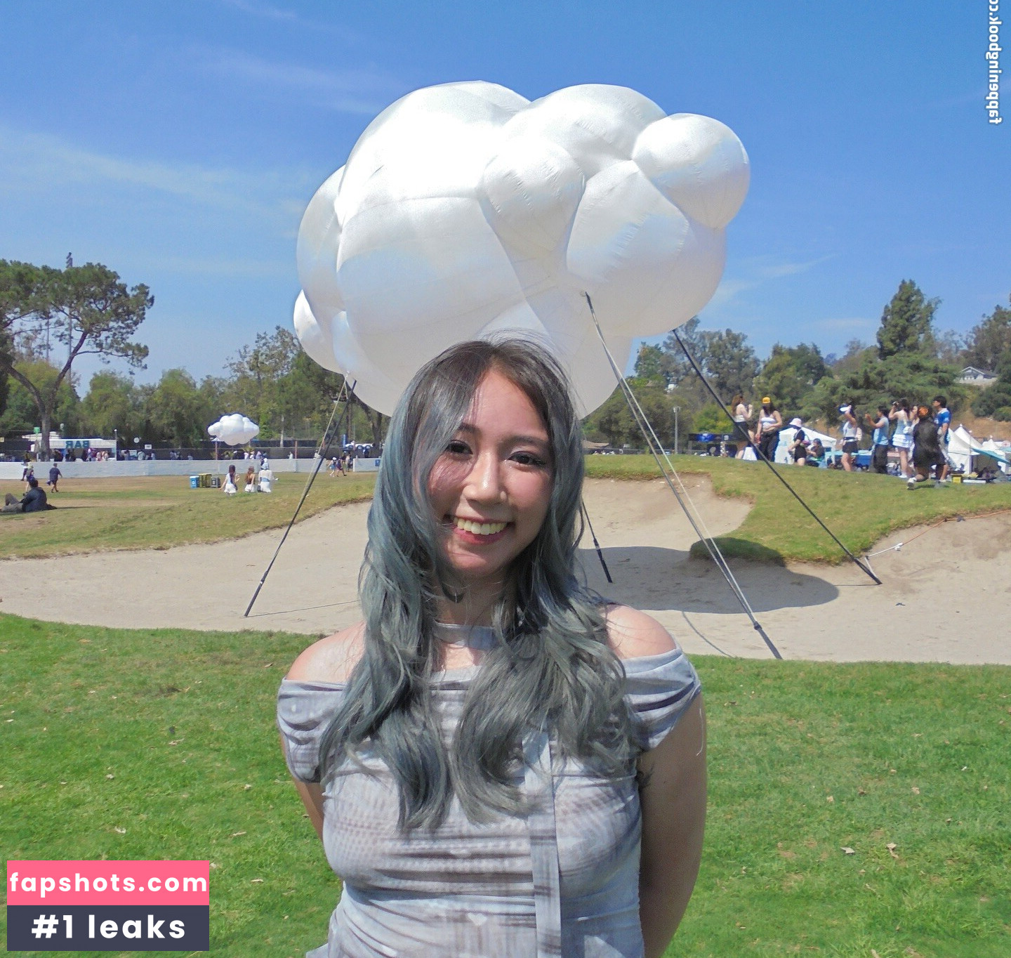 Sophia Phan gallery photo #8