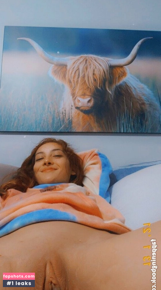 Sophia Sultry gallery photo #18