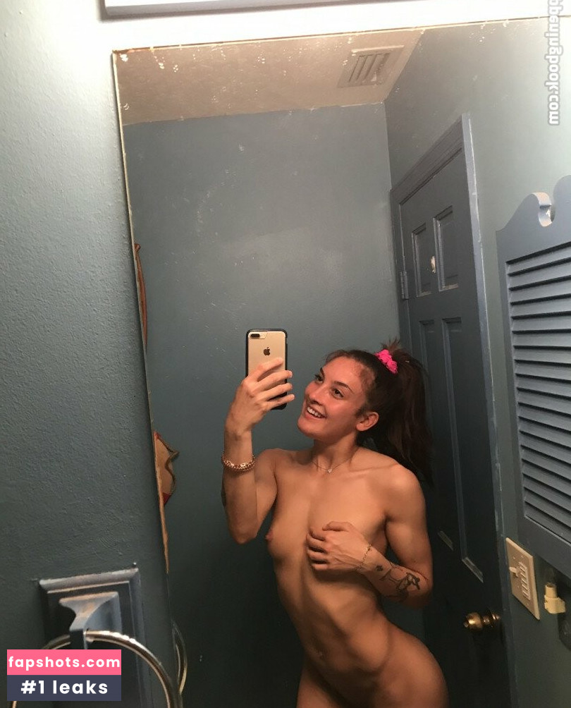 Sophia Sultry gallery photo #3