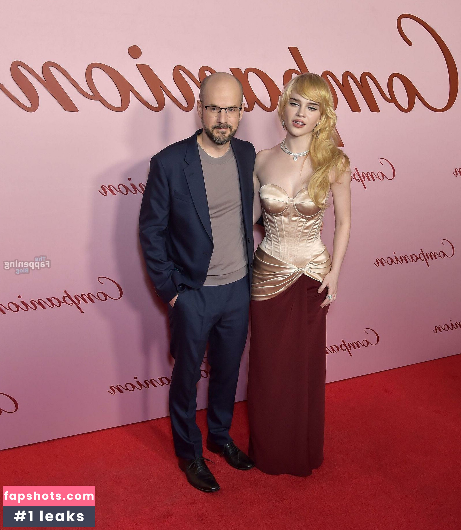 Sophia Thatcher gallery photo #16