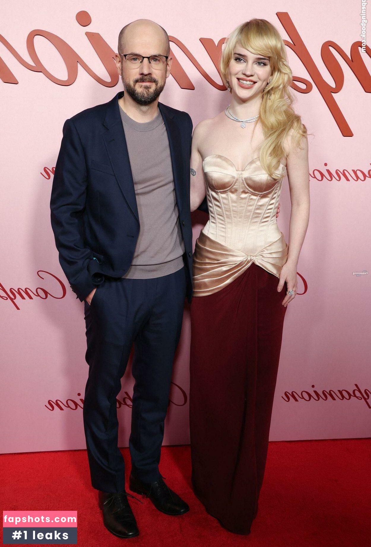 Sophia Thatcher gallery photo #36