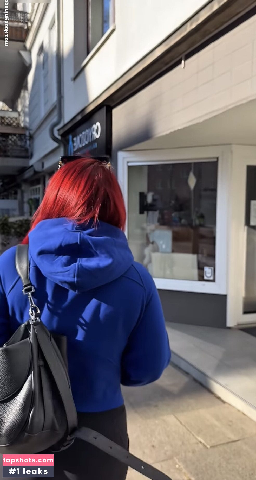 Sophia Thiel gallery photo #4