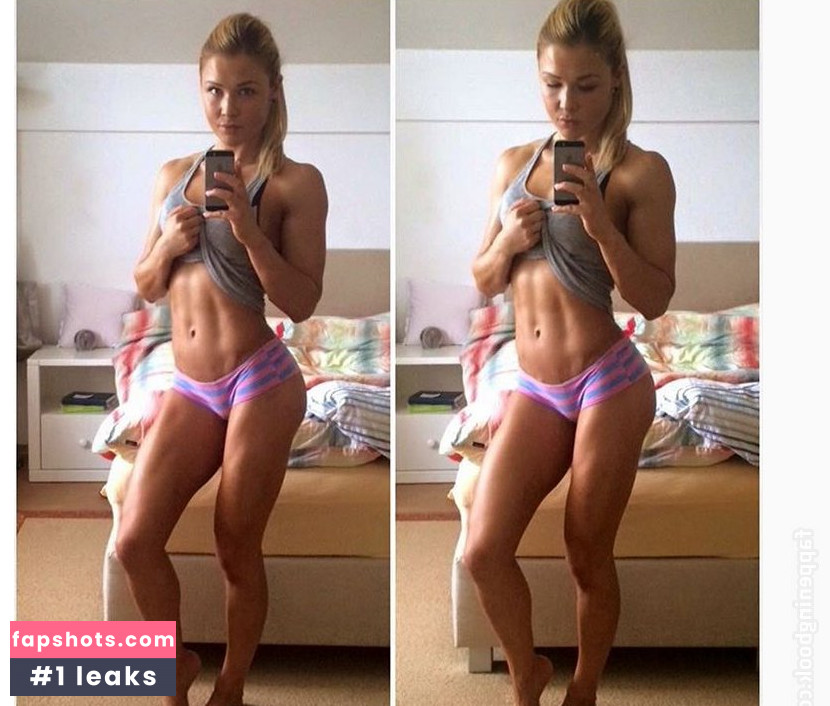 Sophia Thiel gallery photo #90