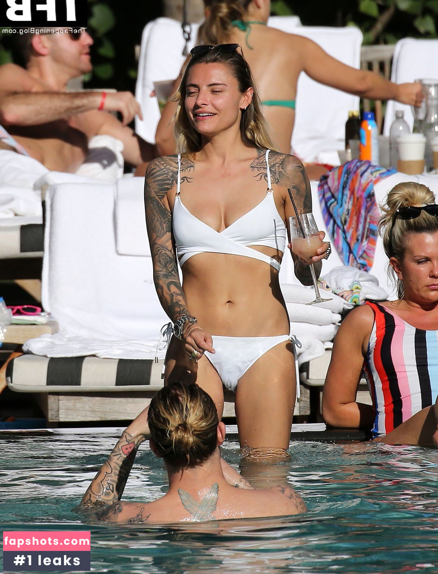 Sophia Thomalla gallery photo #219