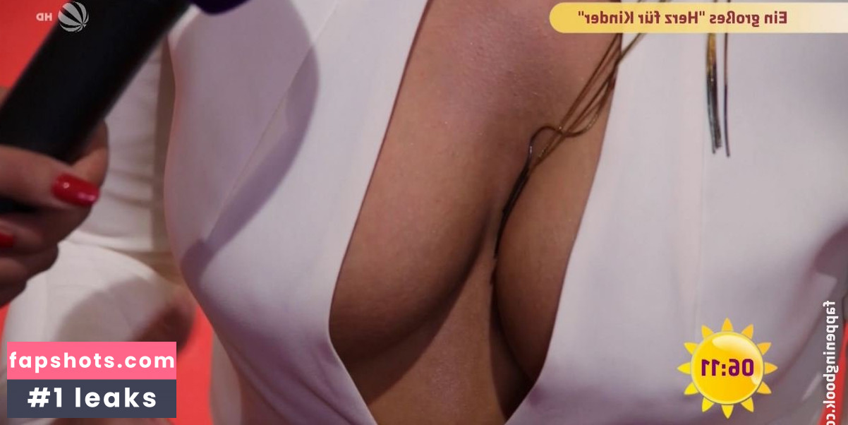 Sophia Thomalla gallery photo #292