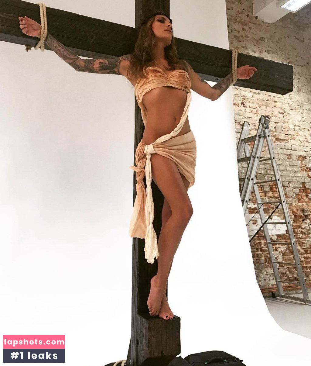 Sophia Thomalla gallery photo #303