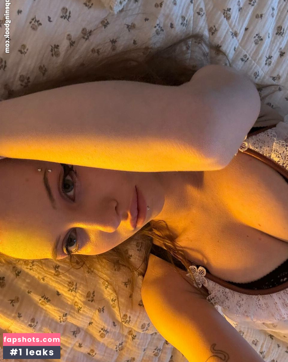 Sophia Volzhenskaia gallery photo #3