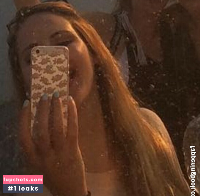 Sophia Zisi gallery photo #8