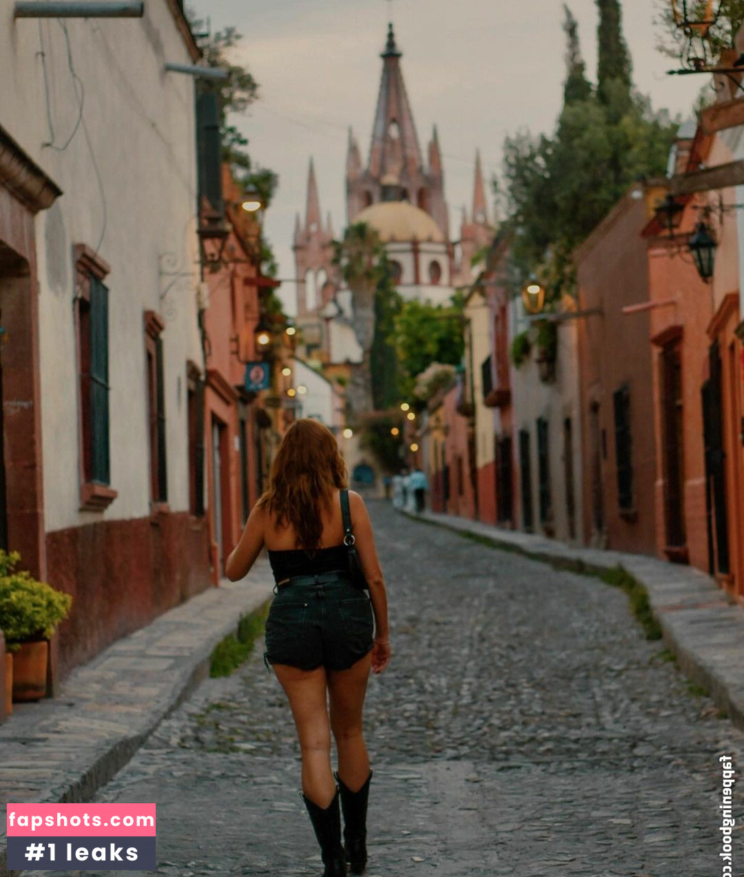 sophiahanvold gallery photo #11