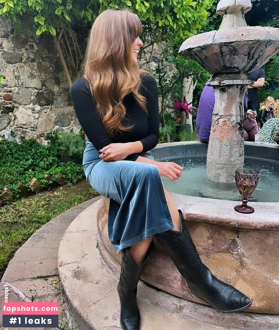 sophiahanvold gallery photo #13