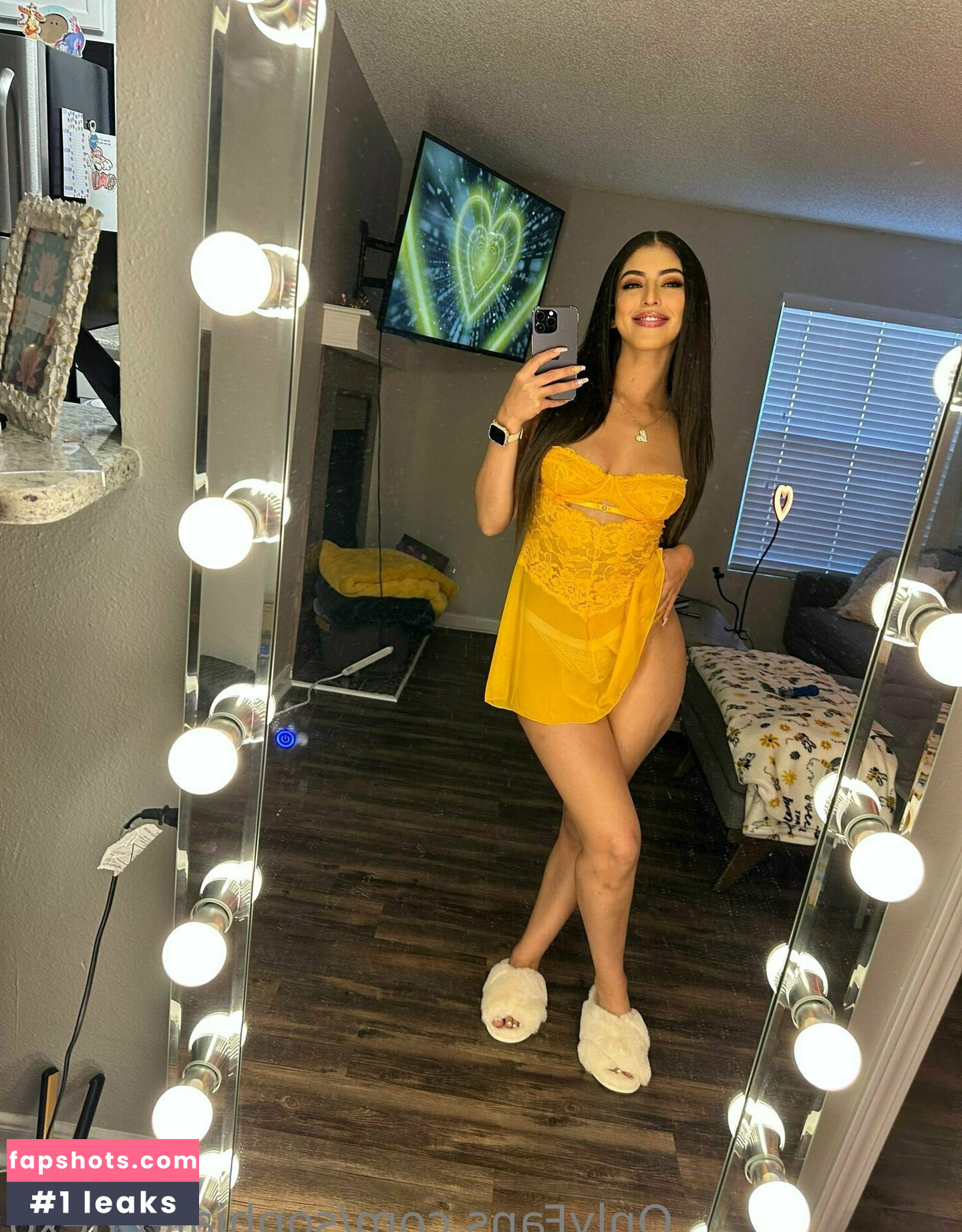 sophialeonexo gallery photo #8