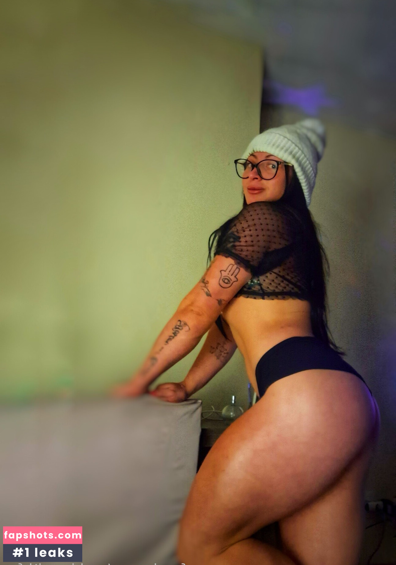 sophiasmithfyy nude babe gallery