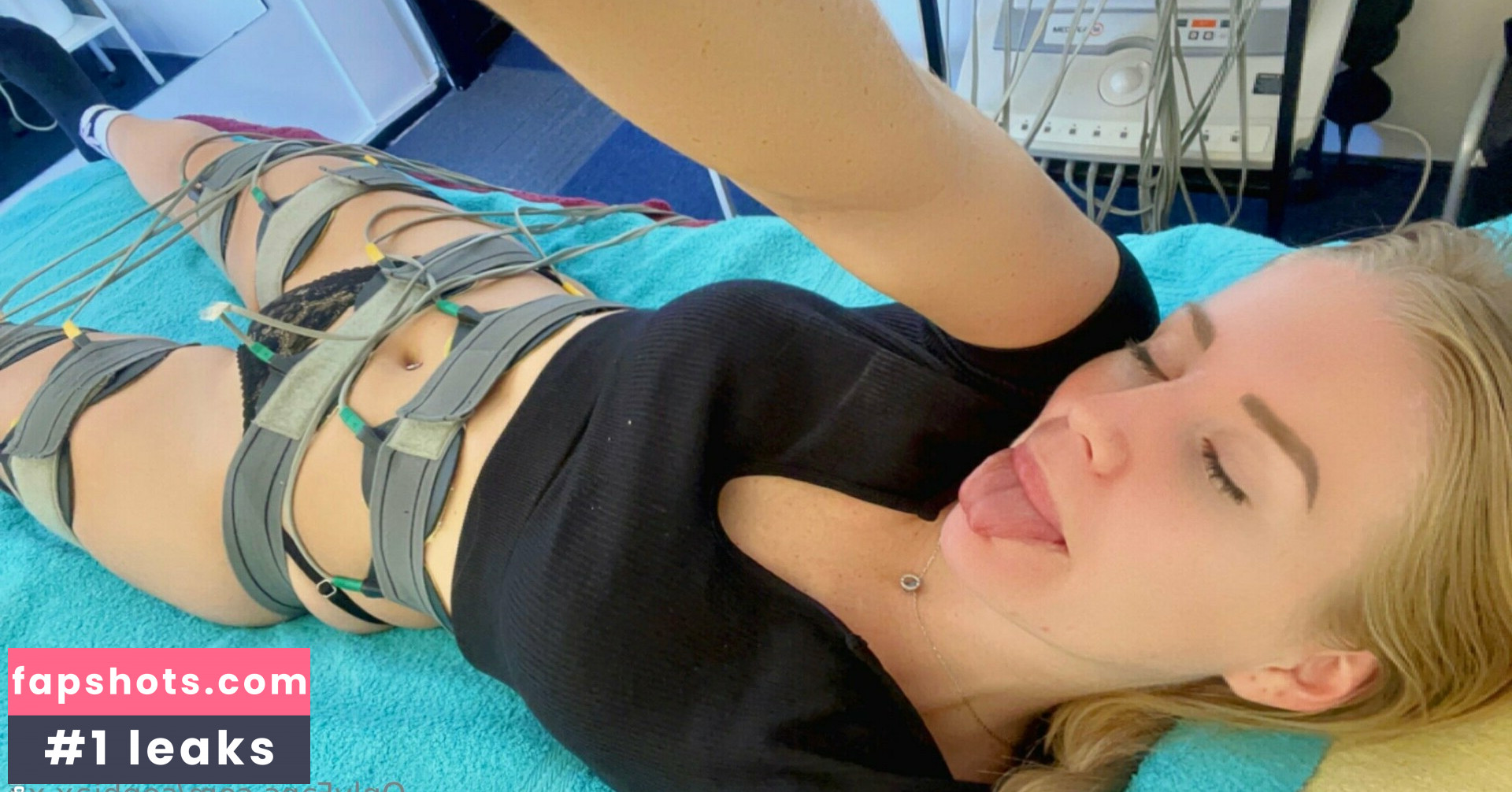 sophiax.xx Nude Leaks OnlyFans Photos #13 - LeakJerk