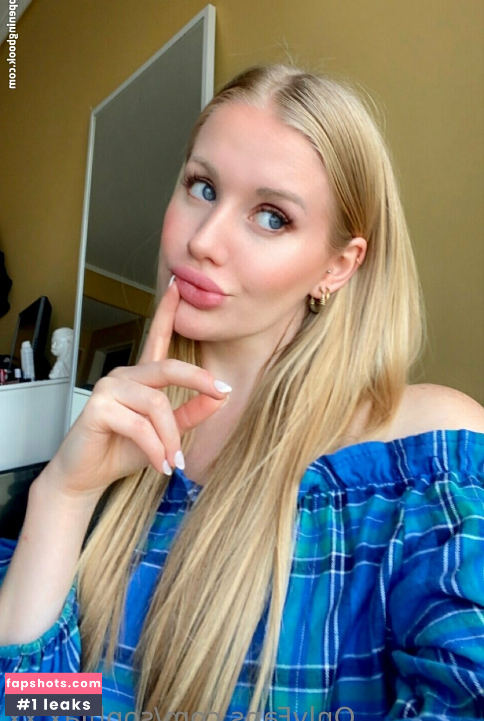 sophiax.xx Nude Leaks OnlyFans Photos #14 - LeakJerk