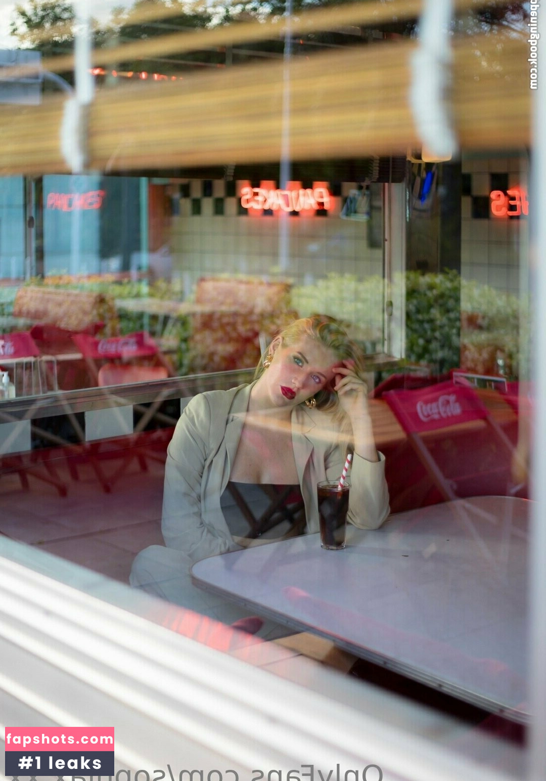 sophiax.xx Nude Leaks OnlyFans Photos #22 - LeakJerk