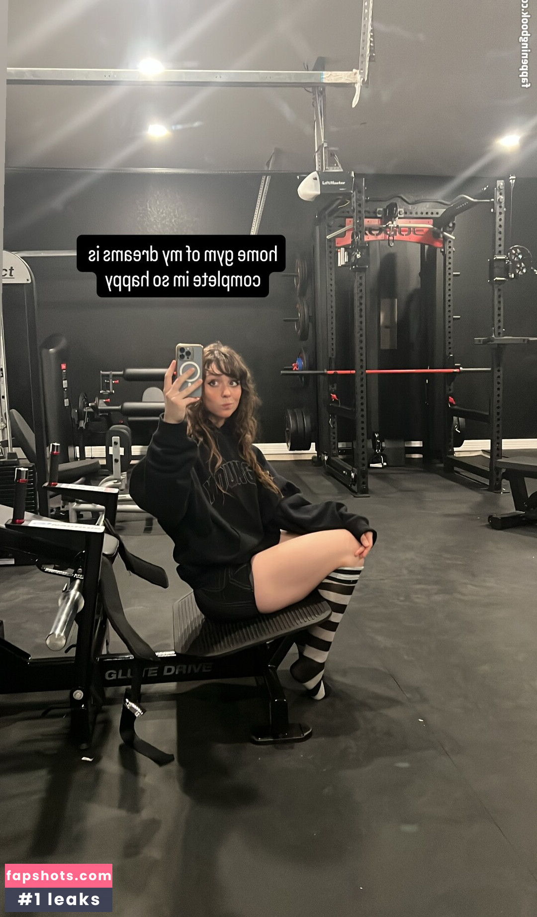 Sophiazipay gallery photo #5