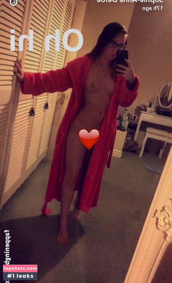 Sophie-Anne Defoe Nude Leaks OnlyFans Photos #5 - LeakJerk