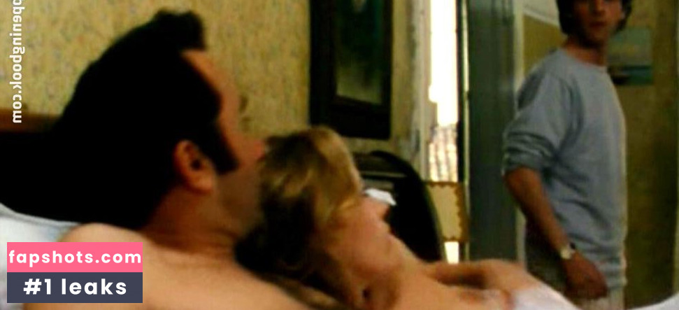 Sophie Broustal Nude Leaks OnlyFans Photos #12 - Fapshots