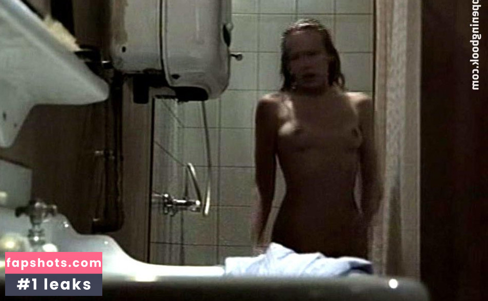 Sophie Broustal Nude Leaks OnlyFans Photos #13 - Fapshots