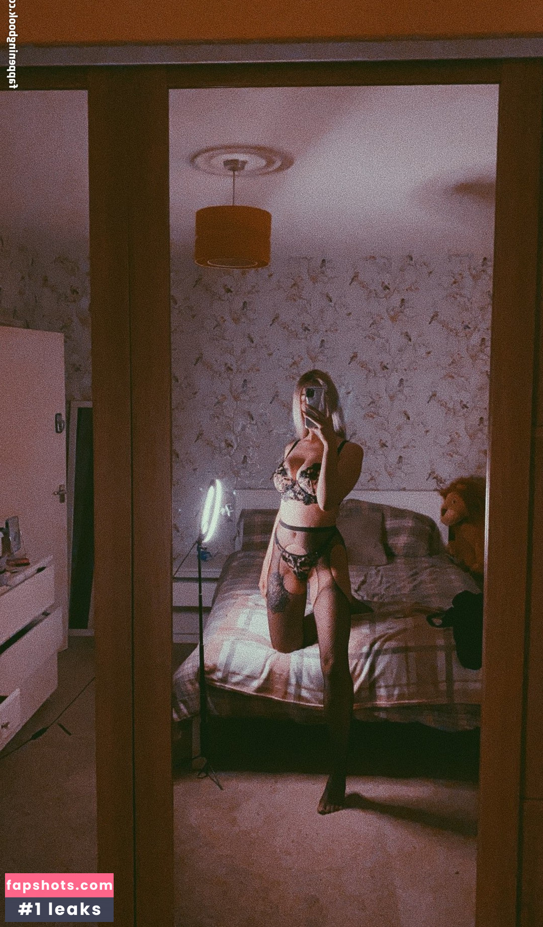 Sophie Carpenter Nude Leaks OnlyFans Photos #28 - LeakJerk