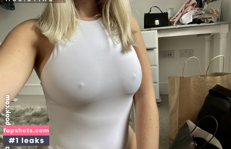 Sophie Carpenter Nude Leaks OnlyFans Photos #39 - LeakJerk