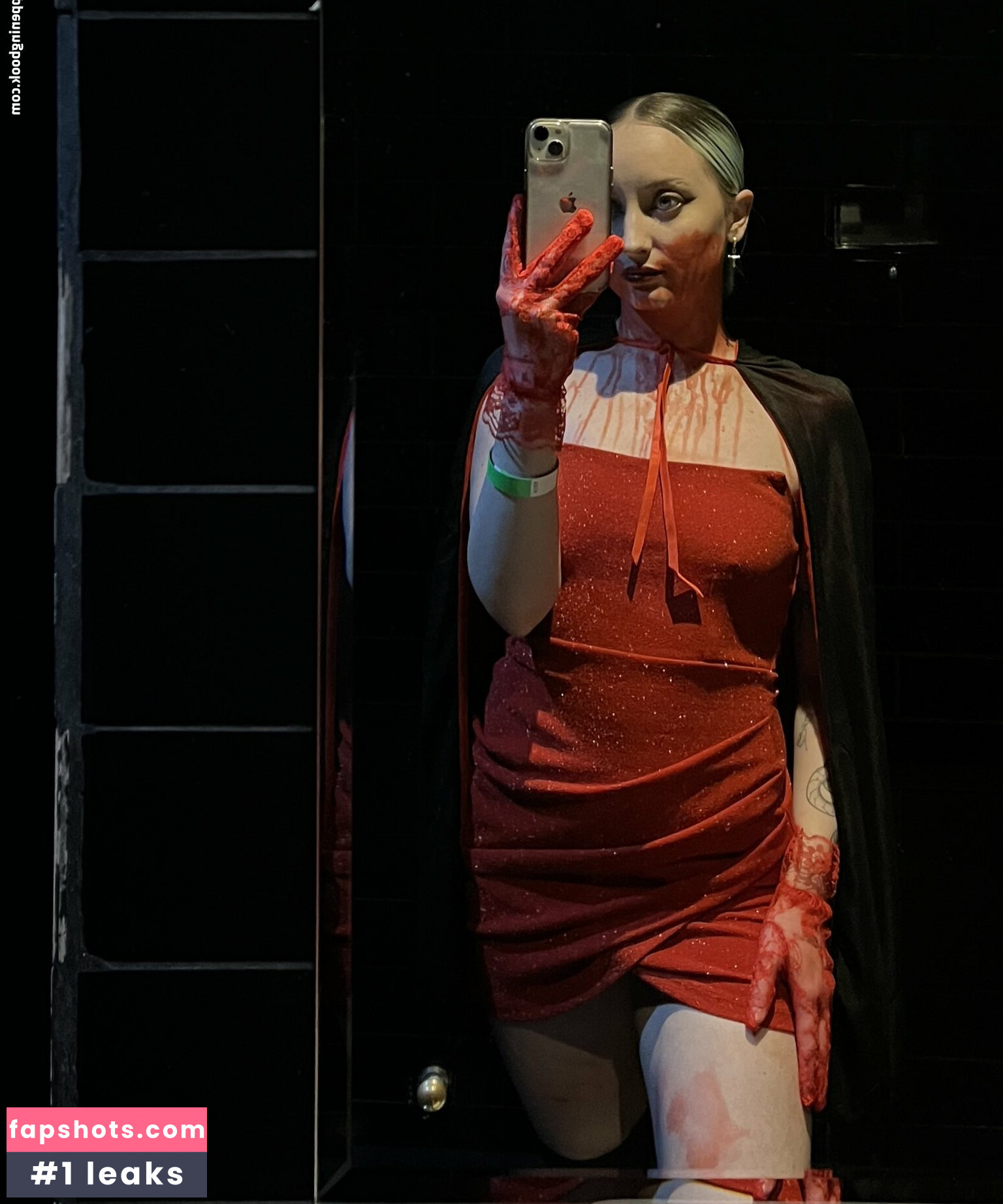 Sophie Carson gallery photo #45