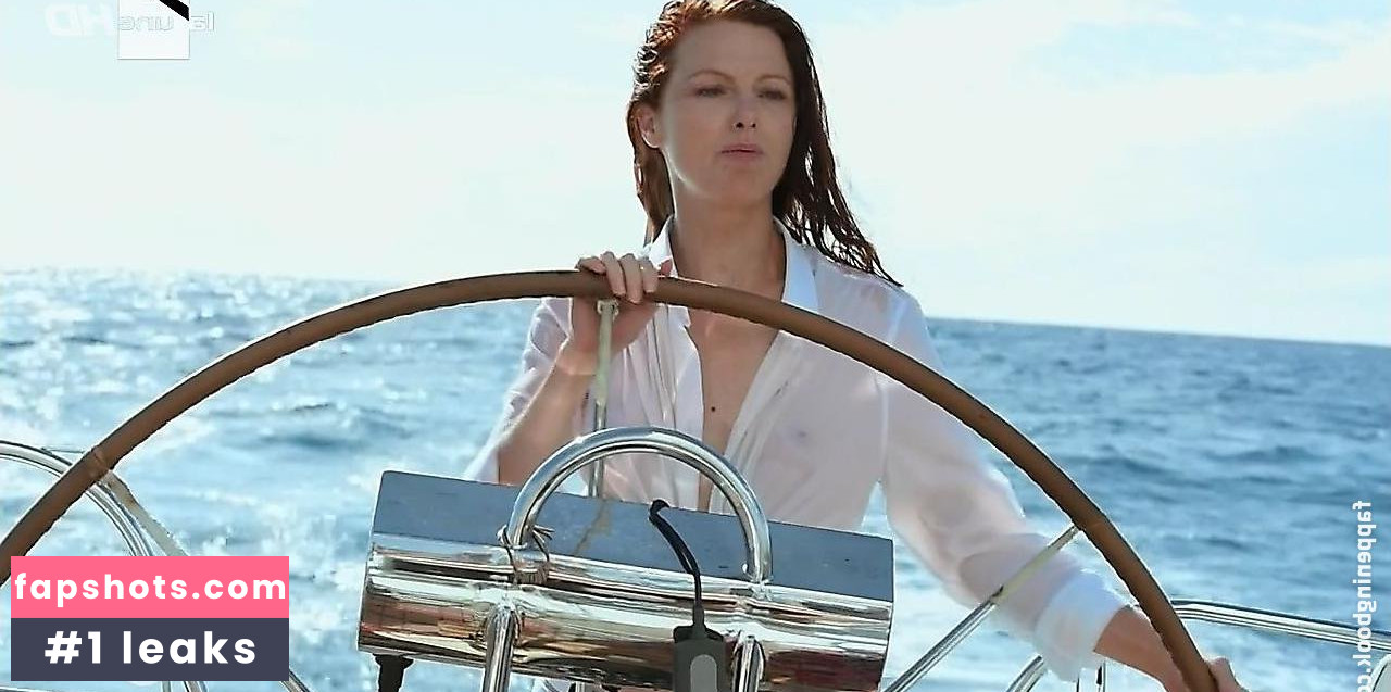 Sophie-Charlotte Husson gallery photo #6