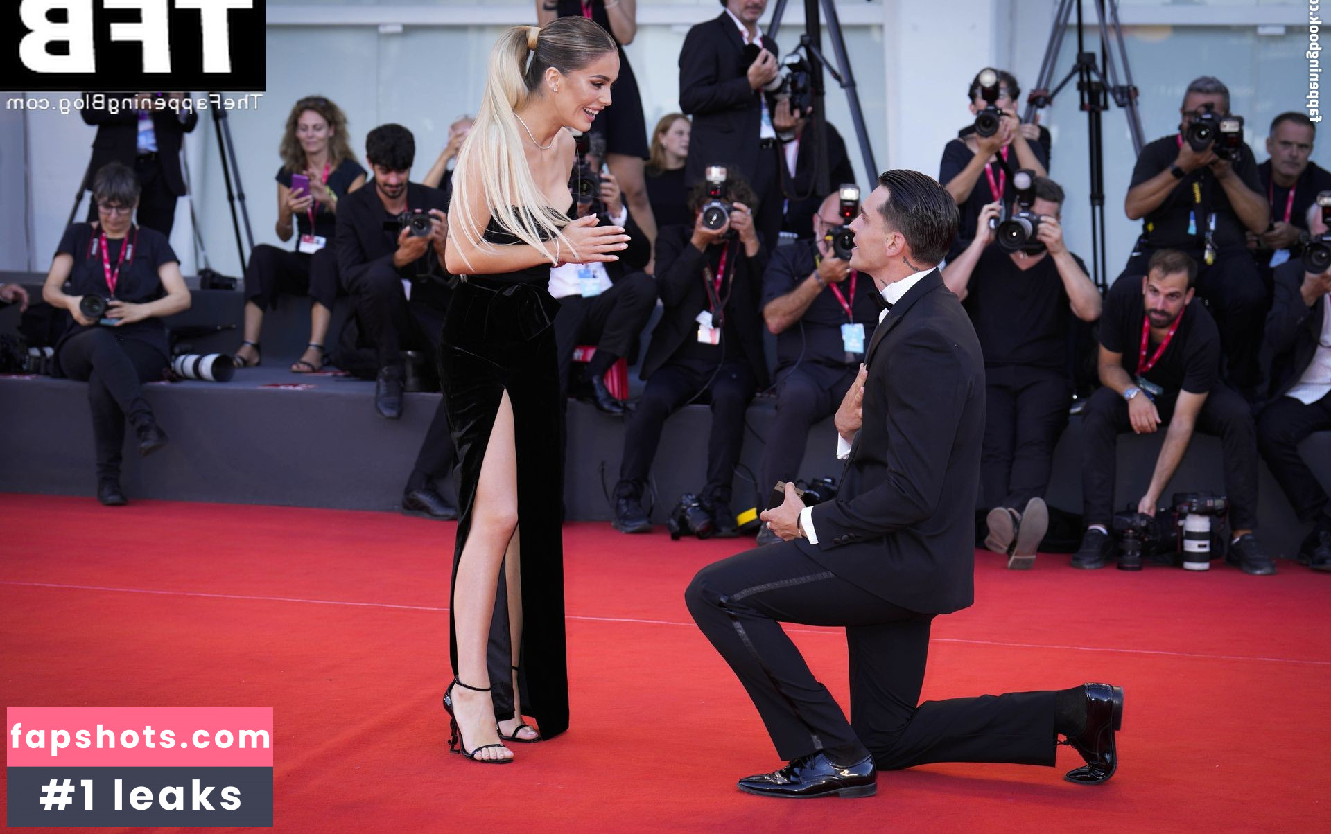 Sophie Codegoni gallery photo #37