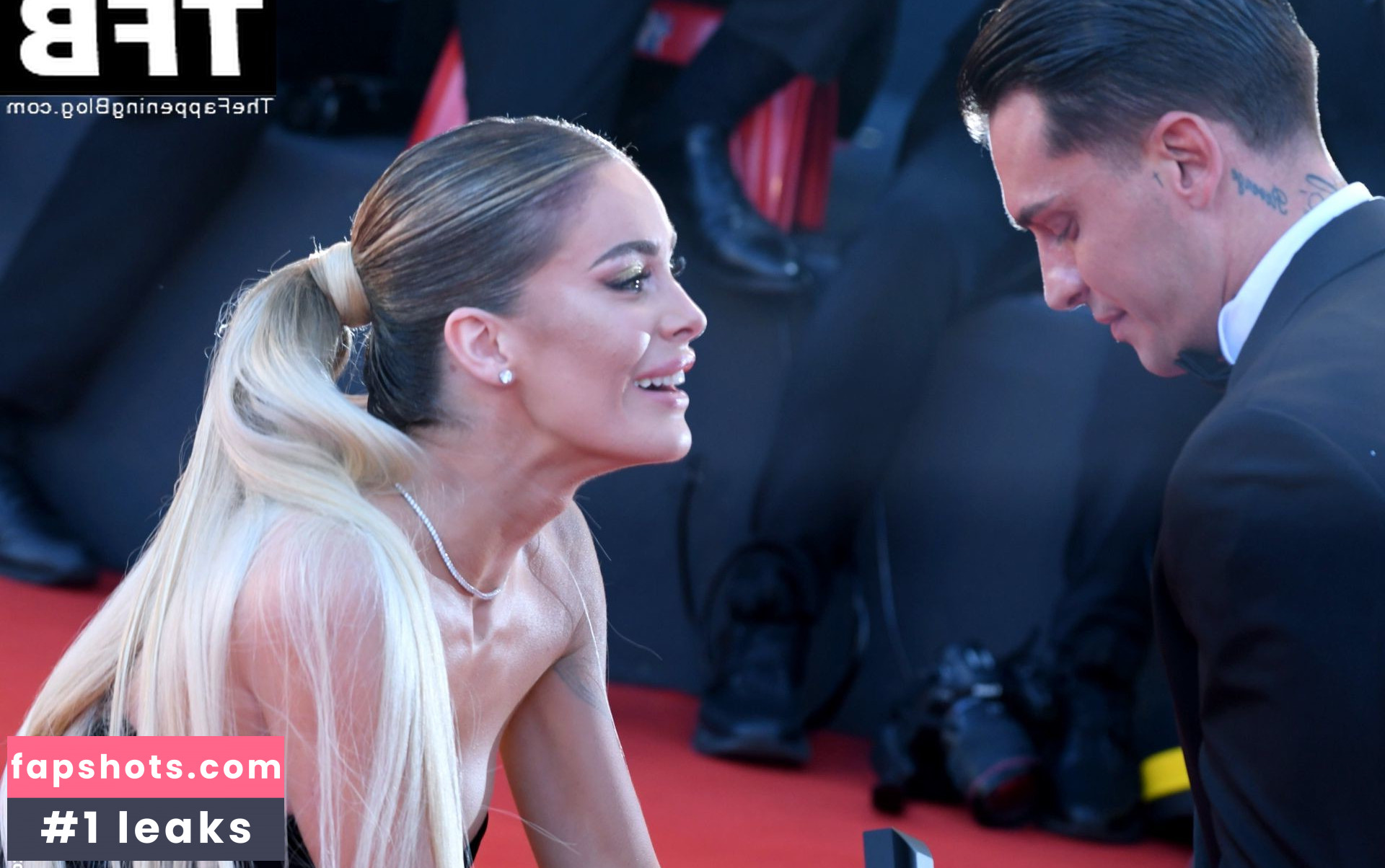 Sophie Codegoni gallery photo #40