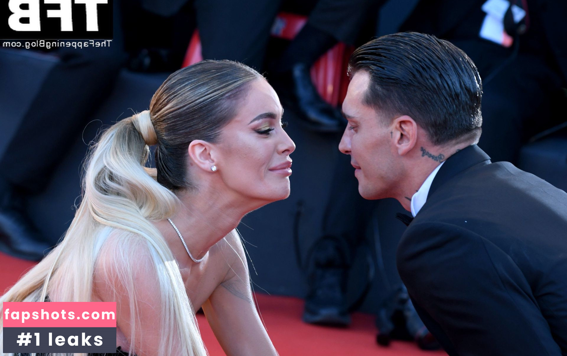 Sophie Codegoni gallery photo #44