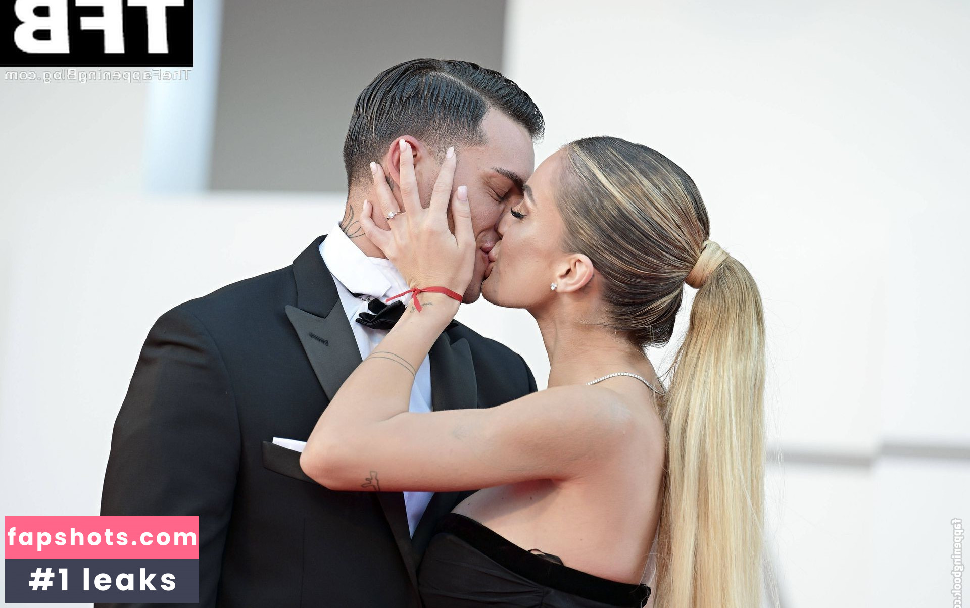 Sophie Codegoni gallery photo #63