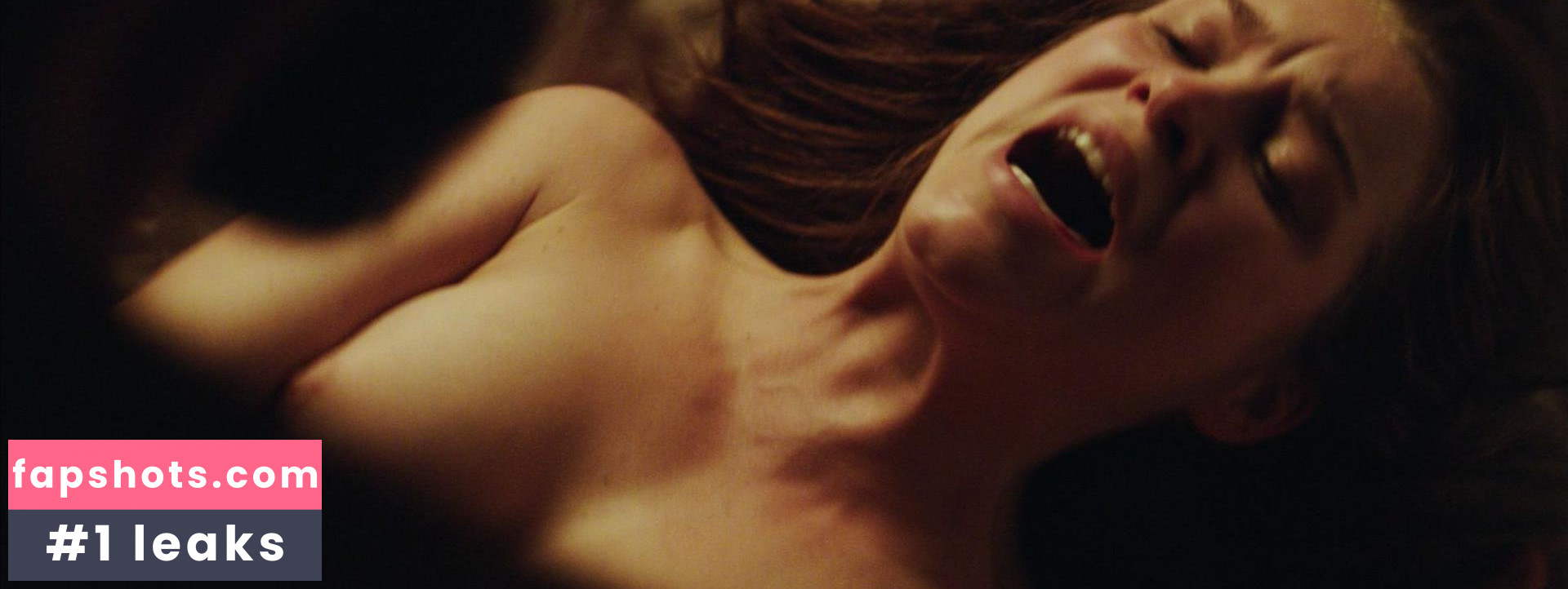 Sophie Cookson gallery photo #11