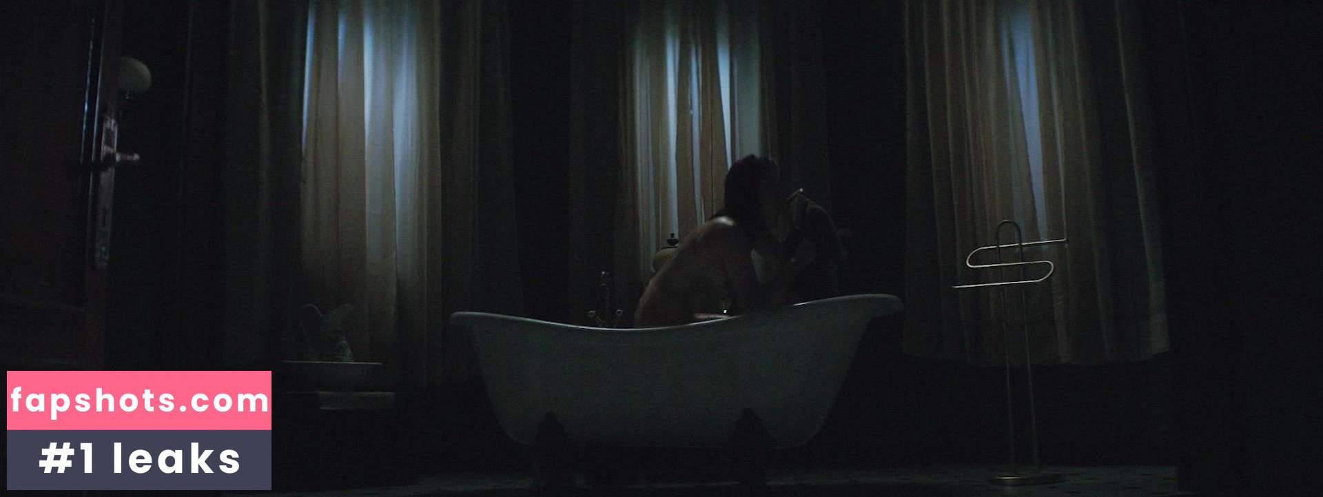 Sophie Cookson gallery photo #9