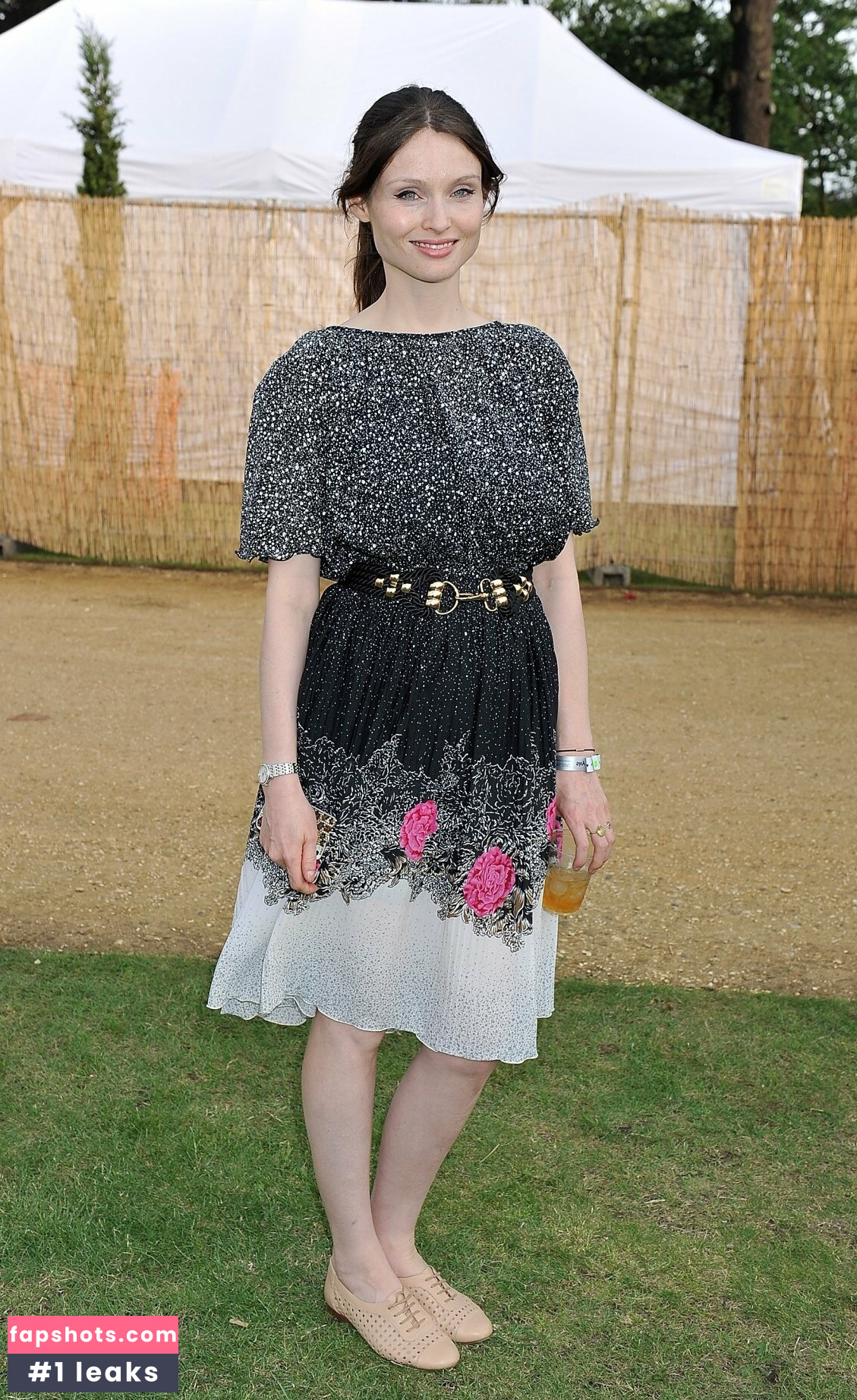 Sophie Ellis Bextor Nahé úniky fotek pouze od fanoušků #46 - Fapshots